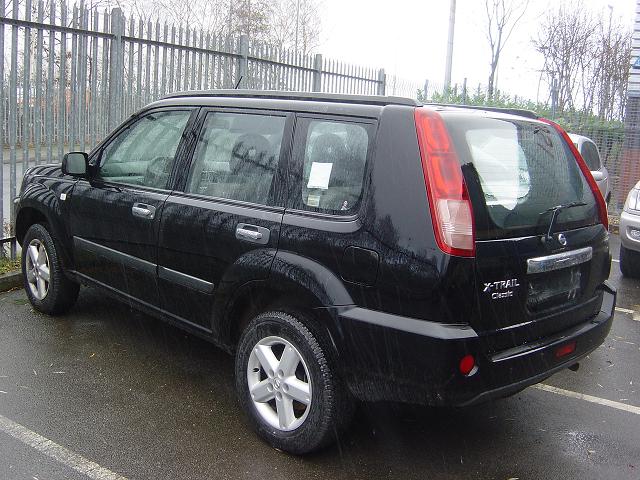 left hand car NISSAN X TRAIL 2.0i Classic 4x4